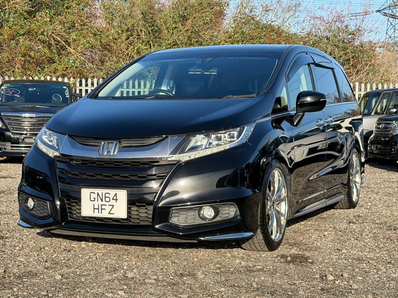 2014-honda-odyssey-24-automatic-7-seater-68000-miles