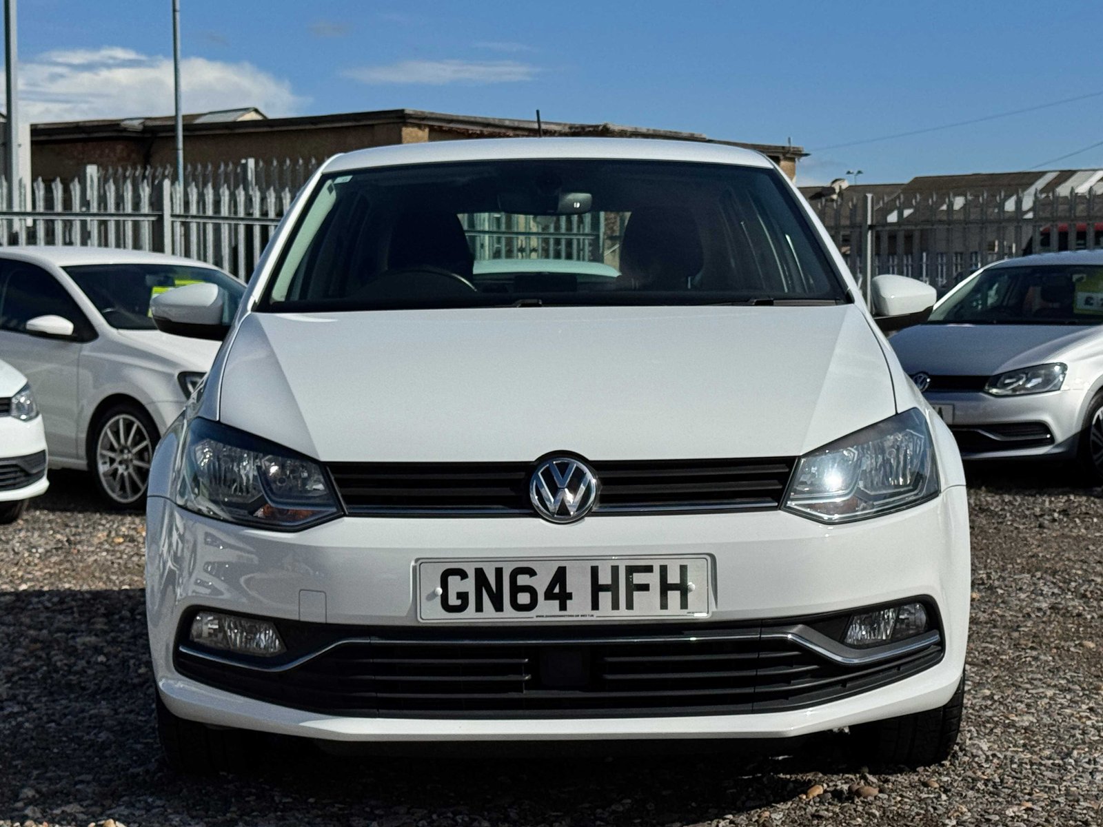 2014-volkswagen-polo-fully-loaded-12-tsi-se-dsg-automatic-5-door-rev-cam-radar-cruise-clmate