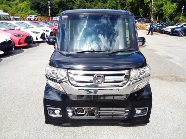 honda-n-box-custom-g-660-cc-turbo-automatic-4-seater-58000-miles